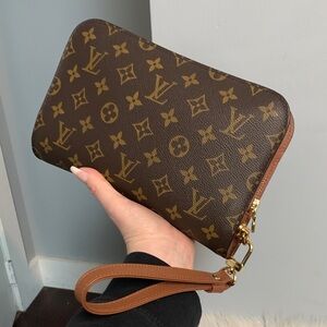 1997 authentic Louis Vuitton Orsay clutch